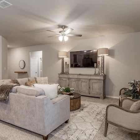Entire House~ Spacious~ Prime Location~ Backyard Lubbock Exterior foto